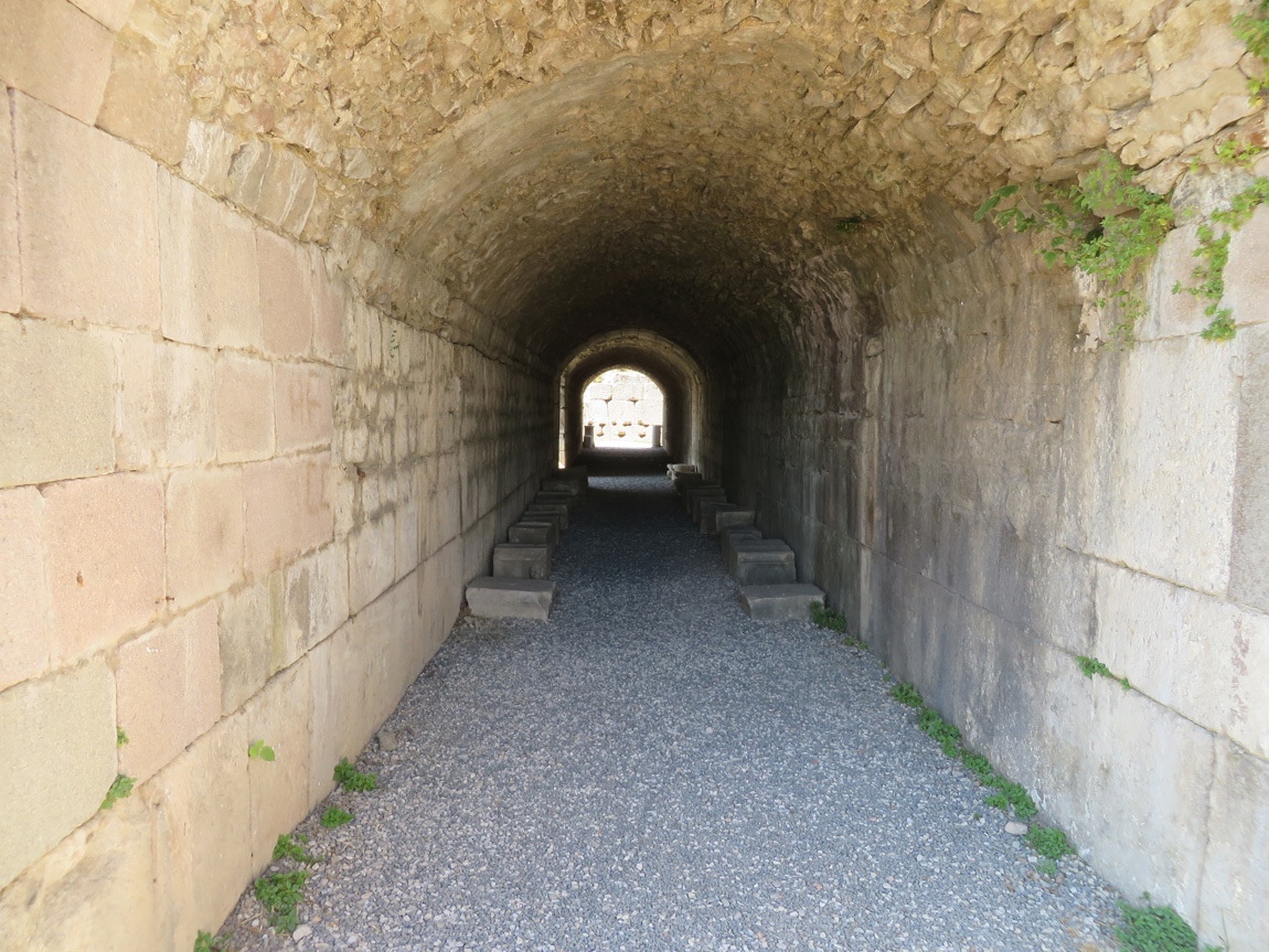 tunnel