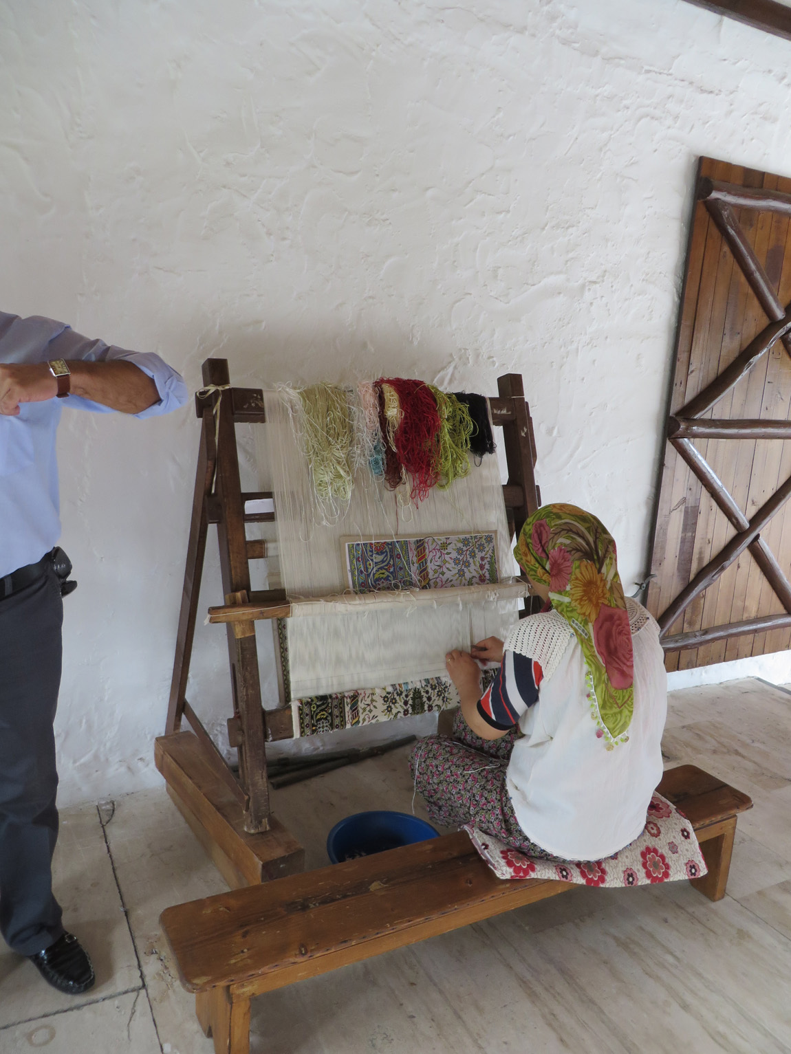 weaving rugs