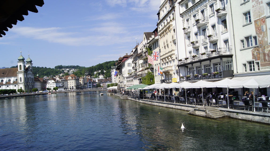 restaurants along the riverfront